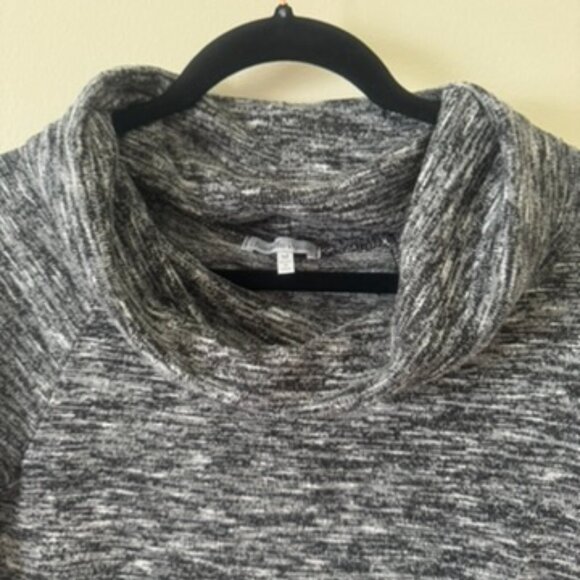 Charlotte Russe- Cowl Neck Lightweight Sweater - Picture 4 of 4